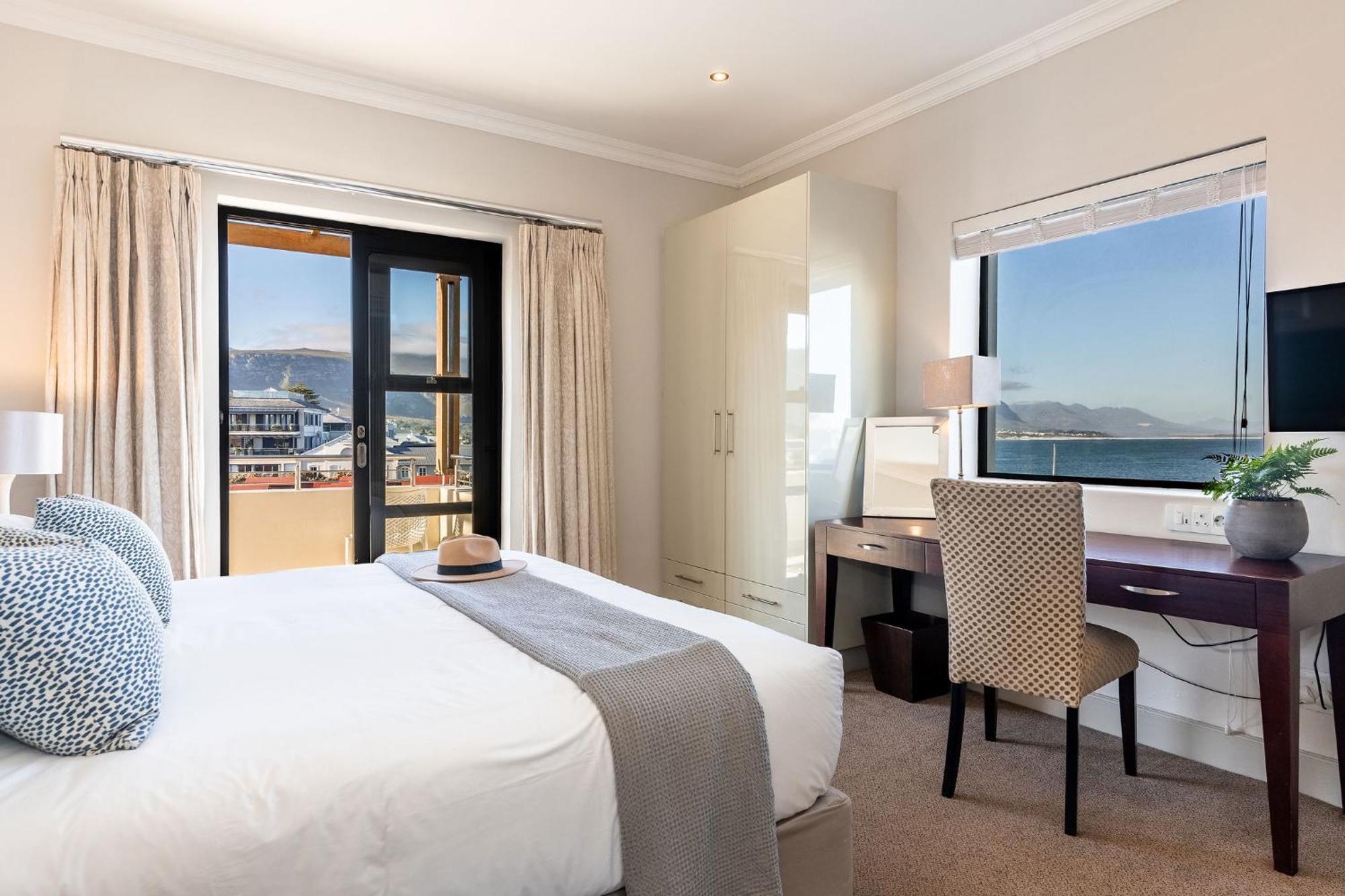 Harbour House Hotel - Harbour Square Hermanus Room photo